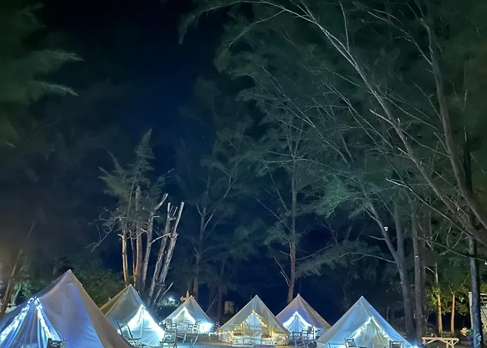 Puerto Silanguin Beach Resort