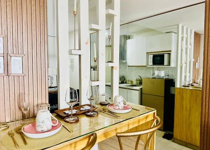 Chic Hideaway At Azure North Bali Tower